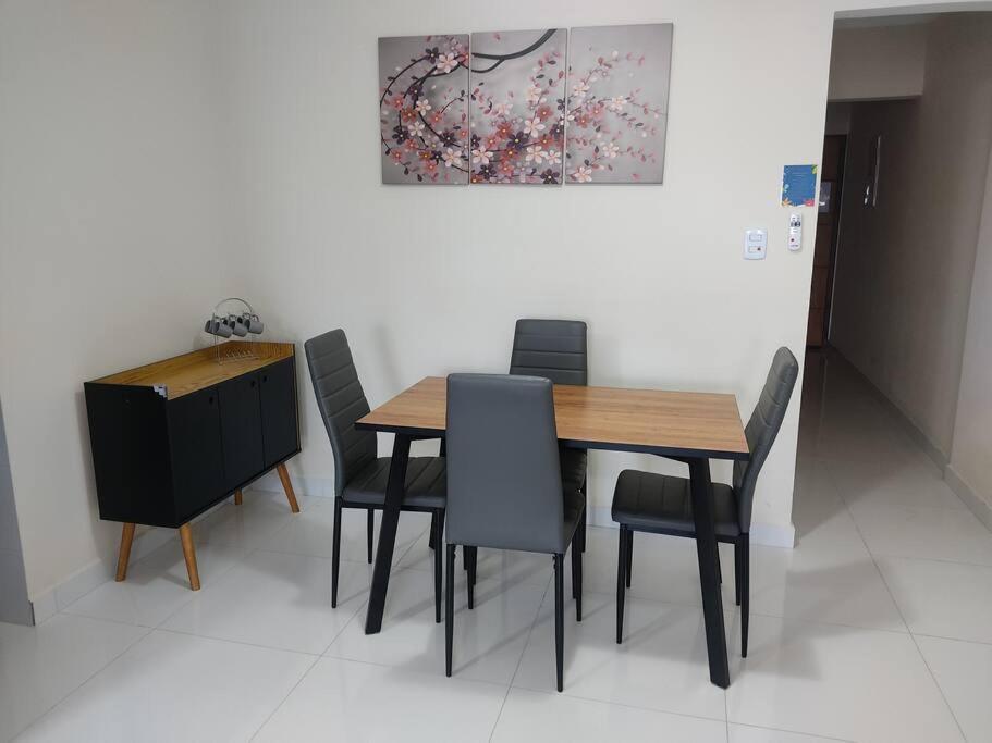 Apartment Apto Lindo-piscina, Churrasqueira E 2 Vagas *